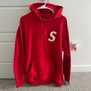 Supreme Hoodie